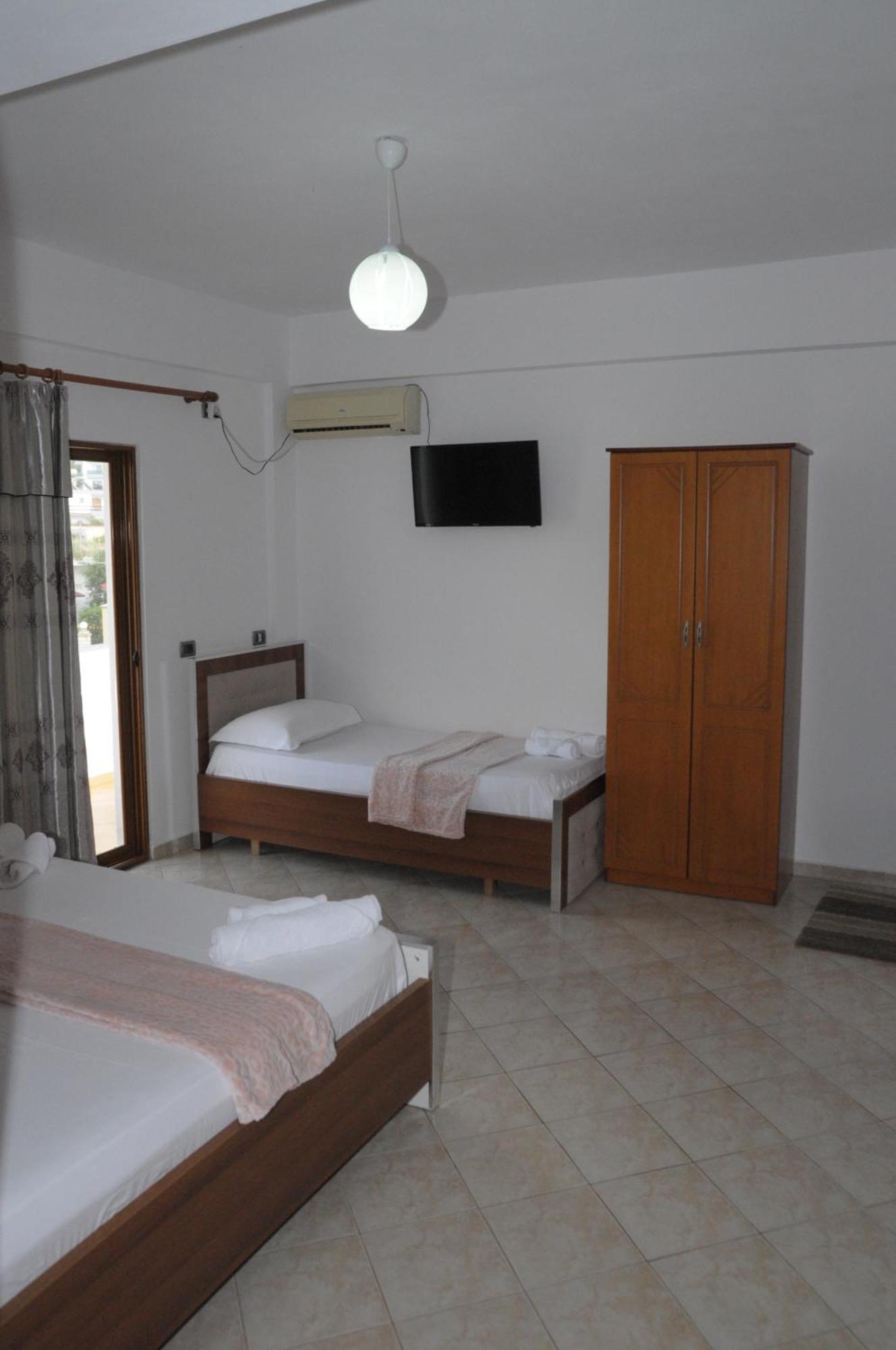 קסאמיל Hola Rooms מראה חיצוני תמונה