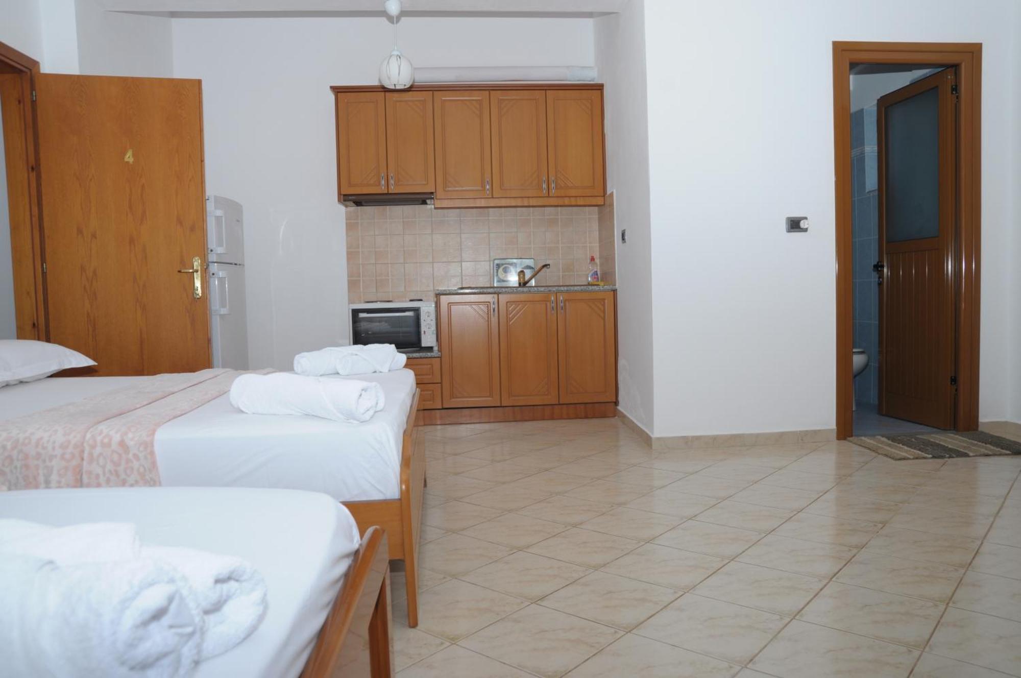 קסאמיל Hola Rooms מראה חיצוני תמונה