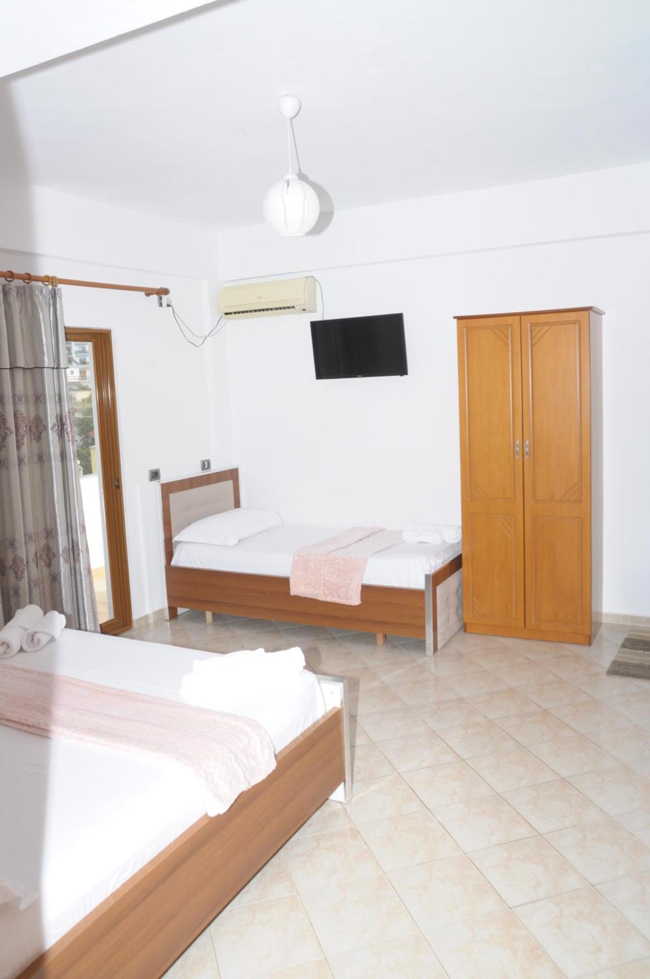 קסאמיל Hola Rooms מראה חיצוני תמונה