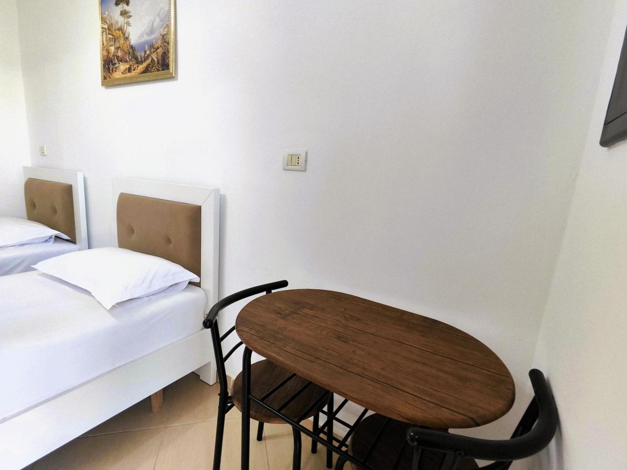 קסאמיל Hola Rooms מראה חיצוני תמונה
