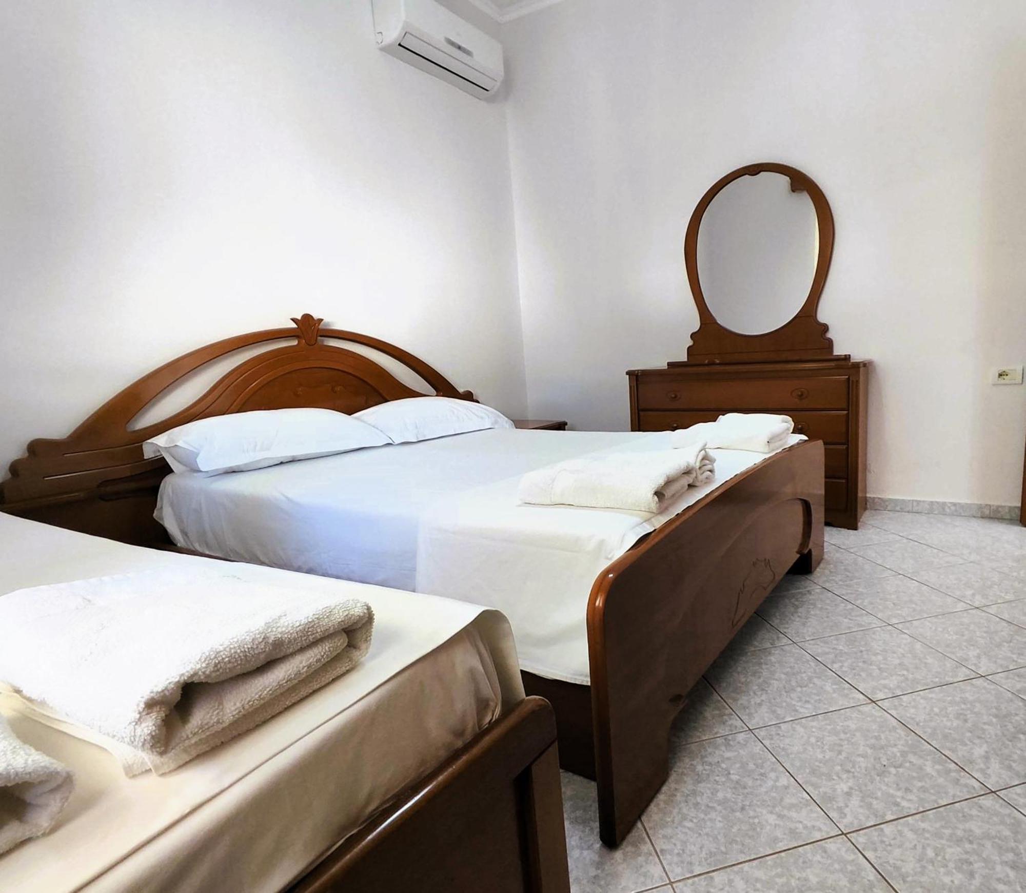 קסאמיל Hola Rooms מראה חיצוני תמונה